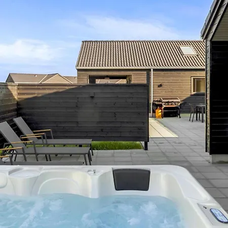 Villavilla 1001 - Marielyst, Lollandfalstermøn